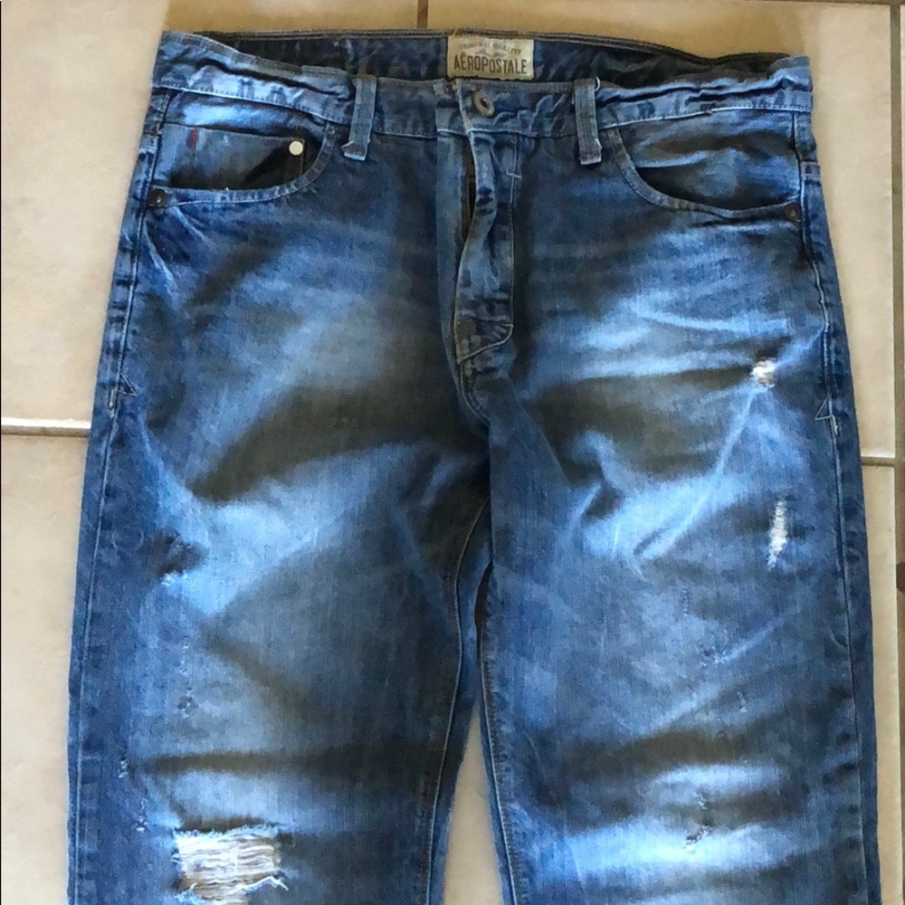 *** Like New ***  Men’s Aeropostale jeans ..